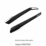 Subaru Crosstreki esiv&otilde;re trimm &ndash; samuraimust heleda ribaga &ndash; muudetud tarvikud 2-piece set