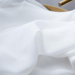 &Uuml;hev&auml;rviline valge pooll&auml;bipaistev putukav&otilde;rk kardin, &scaron;ifoonist l&otilde;ngast magamistoa t&uuml;llkardin, erkeriakna putukav&otilde;rk 150*250CM valge