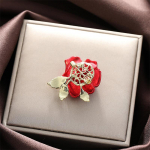 Temperament Klassikaline Teemantpunane Roos Pross Kvaliteetne &uuml;likond Aksessuaarid N&ouml;&ouml;pn&otilde;elad Naistele T&uuml;drukud Elegantsed Prossid Ehted Aksessuaarid