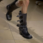 Moodsad Moodsad Naiste Saapad 2025 Ehtne Nahk Platvorm Neetidega Mootorrattasaapad &Uuml;mar Nina Pandlaga Klotskingad Naistele Zapatos 39 must