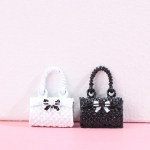 2tk 1/12 Dollhouse metallist k&auml;ekott Miniatuurne ostukott riiete tarvikute jaoks 18*26mm mitmev&auml;rviline