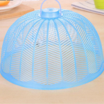 Majapidamises kasutatav volditud v&otilde;rgust toidun&otilde;ude kate K&ouml;&ouml;gij&auml;&auml;gid Toiduj&auml;&auml;gid Tolmuputukate K&auml;rbsevastane S&auml;&auml;sekate sinine