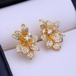 LSOOYH Clip K&otilde;rvar&otilde;ngad Kullav&auml;rvi Mood Roosi Lilledega K&otilde;rvar&otilde;ngad Naistele Cubic Zirconia Stud K&otilde;rvar&otilde;ngad Peoehted kuld