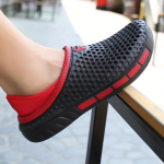 Kerged meeste veejalatsid &ndash; kiiresti kuivavad, libisemiskindlad, hingavad, sandaalid, rannas, basseinis, veespordis ja &otilde;ues 42