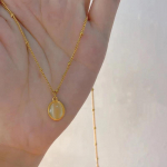 Opaalkaelakee naiste kerge m&otilde;&otilde;naga prantsuse retro ovaalne rangluukett lihtne temperament ripats