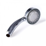 Du&scaron;&scaron;ipea vesi h&otilde;&otilde;guv valgus, v&auml;rvikas muutuv LED du&scaron;ivalgus, helendav du&scaron;&scaron; Akut pole vaja