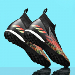 Uued suured jalgpallikingad, meeste ja laste krambid, kunstmuru naelikud, k&otilde;va tallaga jalgpallikingad, k&otilde;rge s&auml;&auml;rega tossud 41