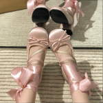 Tursked kontsad Lolita Pumps Kingad Kuumad kaubam&auml;rgid Kevad Suvi Prantsuse stiilis Elegance Naiste Pumps Paelad Balleti stiilis &Uuml;ksikud kingad 40 roosa