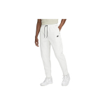 Nike elastilise v&ouml;&ouml;rihma ja n&ouml;&ouml;riga vabaajap&uuml;ksid Meeste p&uuml;ksid Valge DQ4343-030 M
