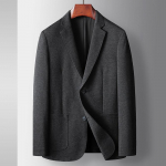 Kevad- ja s&uuml;giskerge luksuslik &auml;ri &uuml;he n&ouml;&ouml;biga trendikas &uuml;hev&auml;rviline keskealiste ja noorte pintsak 195 must