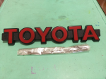 Retro Toyota Logo iluv&otilde;re embleem 38x6.5x1.5cm RAV4 Camry Wildlander Land Cruiseri jaoks Autokleebis Autokleebis Autokleebis 38x6.5x1.5cm &scaron;okolaad