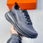 Vomero 18 GTX Hingavad l&ouml;&ouml;gisummutusega jooksujalatsid paksude talladega meestele ja naistele gray