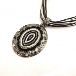 Les Tr&eacute;sors De Lily [D7848] - Collier 'Uma' Noir Blanc must