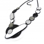 NOA [J1975] - Collier Cr&eacute;ateur 'Arlequin' noir blanc must