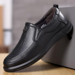 Uued Pealiskihiga Veisenahast Meeste Nahast Jalan&otilde;ud Katavad Jalgu Slip-on &Uuml;hed Jalan&otilde;ud Meeste Ehtne Nahk Pehme Pind Kerged Meeste Jalan&otilde;ud 38 must