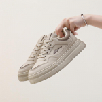 Lihtsad paksud platvormiga tossud naistele Kerged libisevad k&auml;imisjalatsid Hingavad mugavad jooksutossud Naiste n&ouml;&ouml;riga tennised 35 beež