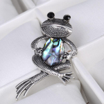 Kvaliteetne Abalone pross Moodne Peen retro Konn Unisex Corsage Wild r&otilde;ivamanused