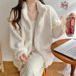 Naiste žakaarmustriline korallfliisist pidžaama: Armas, Soe, Lukuga P&uuml;stkrae Kampsun S&uuml;giseks ja Talveks Extra Large (XL)