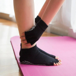 Spordi pools&otilde;rmekindad jooga spordikindad libisemisvastased pools&otilde;rmekindad poolvarvasokid libisemisvastased joogasokid XXXL