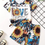 T&uuml;drukute vabaaja T-s&auml;rk elastsed v&ouml;&ouml;kohaga l&uuml;hikesed p&uuml;ksid, 2 t&uuml;kki T&Auml;IELIKULT T&Auml;IUSLIKUD P&auml;evalilleprintimisega l&uuml;hikeste varrukatega T-s&auml;rgid Suvised lasteriided 100