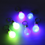 Fahsion v&auml;rvikas muutuv LED-taskulamp Mini helendav pirnlamp v&otilde;tmehoidja loomingulised m&auml;nguasjad 3Pcs