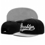 Br&auml;ndi FASTBALL CAP BROOKLYN faux seemisnahast hip-hop punane snapback m&uuml;ts meestele naistele t&auml;iskasvanutele m&otilde;eldud vabas &otilde;hus pesapallim&uuml;tsi luu hall