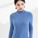 Poolk&otilde;rge kaelusega silmkoeline s&auml;rk naistele pikkade varrukatega s&uuml;giseks ja talveks Uus naiste pusa kampsun, mida saab kanda ka v&auml;ljastpoolt S