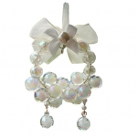 Suurep&auml;rane rippuv vidin, kaunistatud kaasaskantava autokaunistusega ripats valge