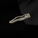 Metallist laineharjad Erihuviga disain K&uuml;lma tuule sisestusega klamber Bang Klamber Duckbill klamber k&uuml;ljeklamber Juuksen&otilde;elaga peakate Naine