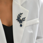 Luksuslikud Elegantsed Naised T&uuml;drukud Rhinestoni Klaasist Lilled Prossid N&otilde;elad Naised S&auml;ravad &Uuml;likond Kontori Ehted Korsaalitarvikud