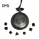 Mini DND t&auml;ringukomplekt Draakoniga graveeritud taskukella kestaga 7 pol&uuml;eedrilist metallist DND t&auml;ringut Retro esteetika Lauam&auml;ngude t&auml;ringukomplekt A