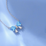 Bow kaelakee suvine kerge luksuslik v&auml;lklamp Diamond rangluu keti ripats Korea versioon