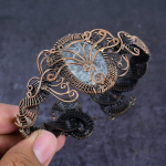 Looduslik pragunenud kristallv&auml;&auml;riskivi vasktraadist m&auml;his mansett k&auml;ev&otilde;ru reguleeritav B0G72