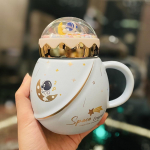 Armas Astronaut seeria keraamiline kruus k&auml;epideme ja kaanega lusikaga kohvikruus ruumi paarile veetassi kingitus