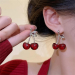 Cherry Dangle K&otilde;rvar&otilde;ngad L&auml;bipaistvad Punased Puuviljad Disain Sweet Ear Ehted Minimalistlikus stiilis naiste peoaksessuaarid