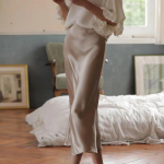 Elegantsed naiste seelikud Korea satiinist siidist A-joonega seelik Office must &scaron;ampanja pikad suveseelikud XL
