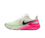 Nike Structure 25 Naiste jooksujalatsid IB7452-100 Suurus EU 36 valge