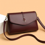 2026 Uus Pehme Nahast Naiste Kott Moodne Keskikka J&otilde;udnud ja Eakamate Ema Kott Suure Mahutavusega &Otilde;lakott Crossbody V&auml;ike Ruudukujuline Kott 26 *10 *15 cm punane