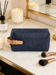 DIOR 1 tk tuminsinine l&otilde;uendmeigikott reljeefse DIOR-logoga nahast rihmaga t&otilde;mblukuga kaasaskantav reisi-kosmeetikakott meestele naistele