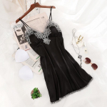 Seksikas Ice Silk Sling &Ouml;&ouml;s&auml;rk Rinnapadjaga Pidžaama Naiste siidist &ouml;&ouml;pesu M must