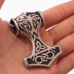 Vintage Black Thor Hammer kaelakee meestele Wolf Head ehteid s&otilde;brale kingitus