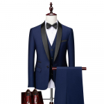 Meeste k&otilde;hn 3-osaline komplekt Formaalne Slim Fit Tuxedo balli&uuml;likond / Meeste Peigmehe Pulma Bleiserid Kvaliteetne Kleit Jope Mantel P&uuml;ksid Vest L tumesinine v&auml;rv