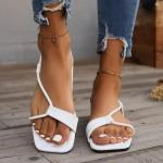 2024 Uus Mood Naiste Sandaalid Madala Kontsaga Kitsa Rihmaga Tagarihm Suvised Gladiaator Kingad Daamide Vabaaja Suvised Rannapl&auml;tud 36-43 36 beež