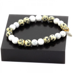 Pierres et Min&eacute;raux. Bracelet Perles Howlite + Jaspe Dalmatien 8 mm. Fabriqu&eacute; en France.