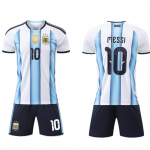 - Argentina kodunumber, rahvuskoondise jalgpallis&auml;rk, laste s&auml;rk s&auml;rk, s&auml;rgi jalg 14 yards/90