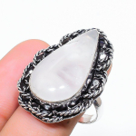 Natural Rainbow Moonstone Gemstone 925 Sterling Silver Ring Size 8.5 s1m53