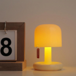 Mini t&ouml;&ouml;laua &ouml;&ouml;lamp Loov USB-laetav seenekujuline LED-&ouml;&ouml;lamp kohvikusse, kodu kaunistuseks, magamistuppu