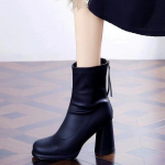 Naiste k&otilde;rged kontsad l&uuml;hikesed saapad mood kingad s&uuml;gis talv j&auml;medate kontsadega veekindlad kandilise ninaga pluss-suuruses poolsaapad D471 35