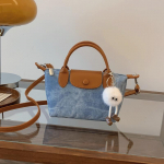 Moem&auml;rgi k&auml;ekott uus suure mahutavusega &otilde;lakott k&otilde;rgekvaliteediline naiste kott moekas ni&scaron;&scaron; vabaaja k&auml;ekott naiste crossbody kott (20cm<Max Length<30cm)