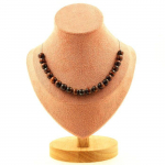 Pierres et Min&eacute;raux. Collier 20 perles Oeil de Tigre rouge 8 mm. Chaine en acier inoxydable Collier femmes, hommes. Taille personna